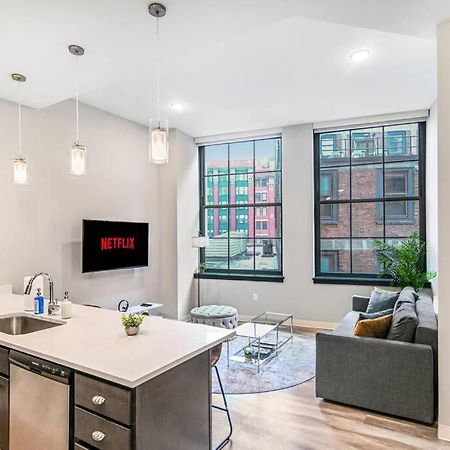 Heart Of Dt - Pool & Steam At Playhouse Square 315 Apartment Cleveland Ngoại thất bức ảnh