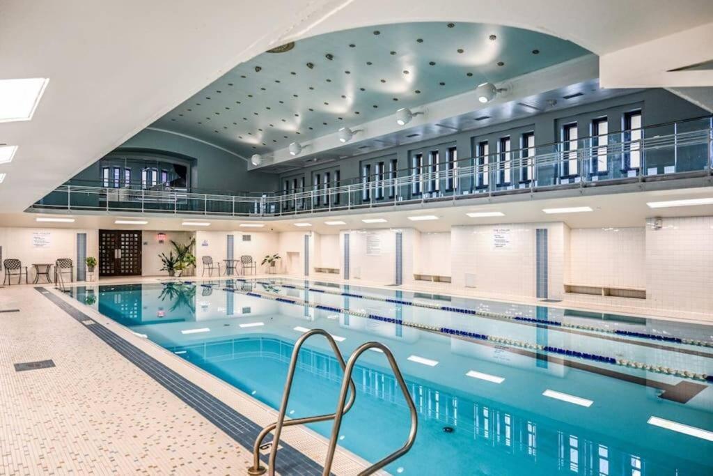 Heart Of Dt - Pool & Steam At Playhouse Square 315 Apartment Cleveland Ngoại thất bức ảnh