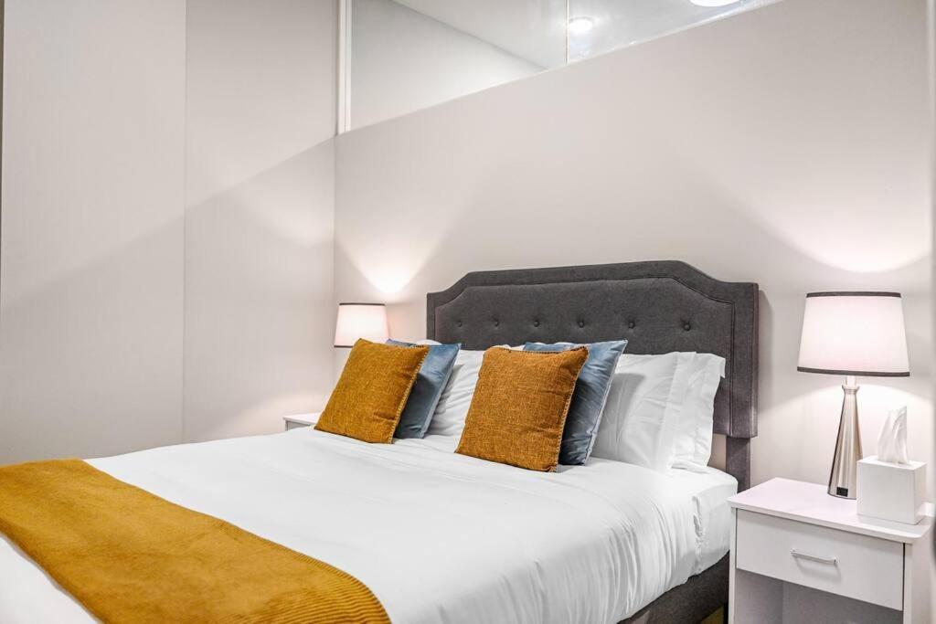 Heart Of Dt - Pool & Steam At Playhouse Square 315 Apartment Cleveland Ngoại thất bức ảnh