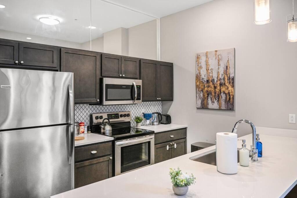 Heart Of Dt - Pool & Steam At Playhouse Square 315 Apartment Cleveland Ngoại thất bức ảnh