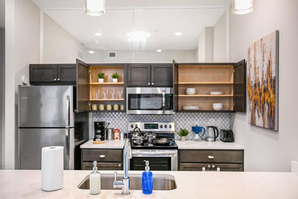 Heart Of Dt - Pool & Steam At Playhouse Square 315 Apartment Cleveland Ngoại thất bức ảnh
