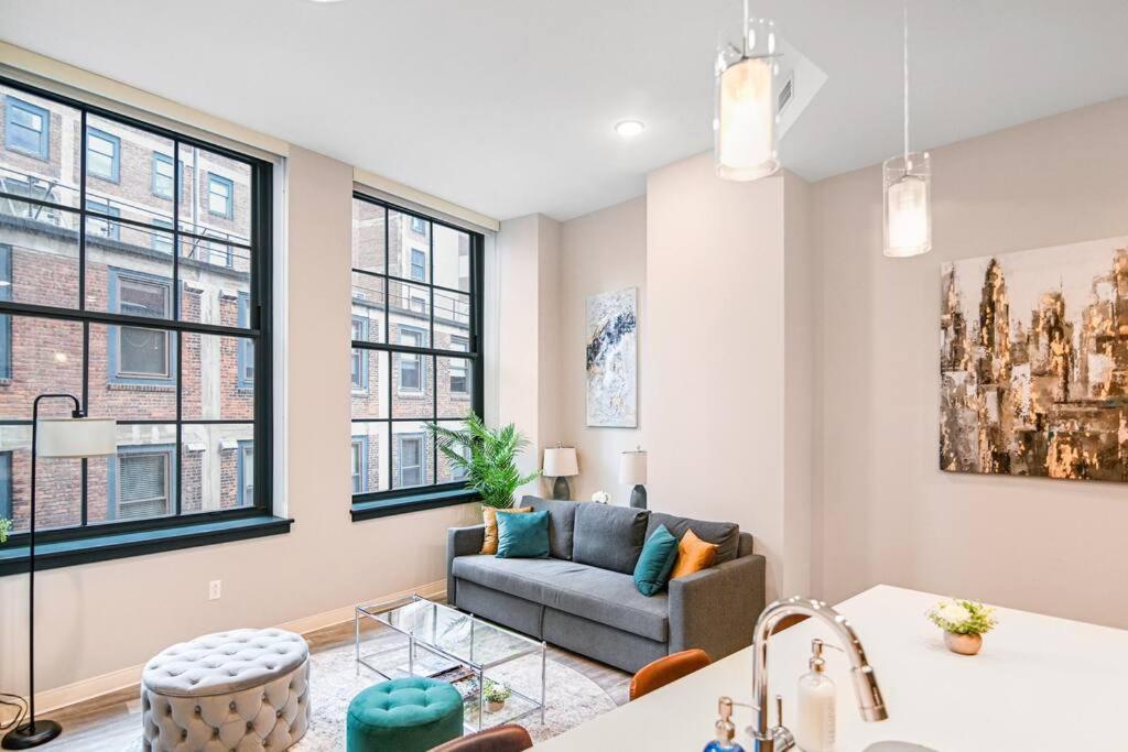 Heart Of Dt - Pool & Steam At Playhouse Square 315 Apartment Cleveland Ngoại thất bức ảnh